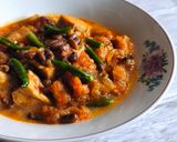 Foto langkah ke 5 dari resep Krecek Kacang Tolo.