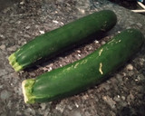 Foto del paso 1 de la receta: Calabacines con atún y pimiento rojo