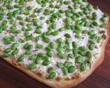 A picture of step 6 of Edamame Flammkuchen.