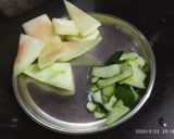A picture of step 1 of Tooti-frooti.