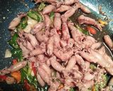 Foto langkah ke 3 dari resep Oseng Cumi Asin.
