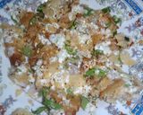 A picture of step 6 of Samosa Chaat.