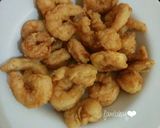 Foto langkah ke 4 dari resep Udang Crispy Saus Mentega Asam Manis.