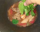 Foto langkah ke 4 dari resep 131. Seblak Spesial kaldu Tulangan, Brutu dan Ceker Ayam.