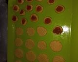 Foto del paso 3 de la receta: Galletas de mantequilla con mermelada de papayas