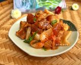 Hình bước làm 3 của món Heo Quay Kho Kim Chi