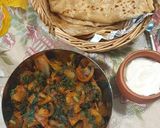 आलू पालक सब्जी(Aloo palak sabzi recipe in hindi) रेसिपी चरण 4 फोटो