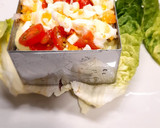 Foto del paso 11 de la receta: Timbal de marisco sobre lechuga baby