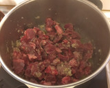 Foto del paso 2 de la receta: Carne de ternera estofada con patatas (en olla exprés)