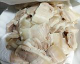 รูปขั้นตอนการทำที่ 2 ของ หมูสามชั้นชุบไข่ทอด เมนูเด็ก 2 ขวบ