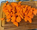 Une image de l'étape 8 de Lentilles vertes au lard, pommes fruits et carottes.