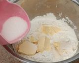عکس مرحله 2 از دستور پای کیک گیلاس