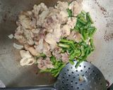 Foto langkah ke 5 dari resep Tumis Kacang Panjang Tetelan Sapi.