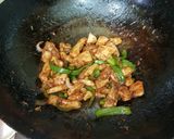 A picture of step 6 of Chicken vegetable stir fry.