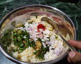 A picture of step 12 of Amritsari aloo kulcha.