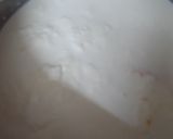 A picture of step 2 of Aam ka Ras/ Amrus with poriyan.