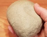 Foto del passaggio 2 della ricetta Orecchiette di grano arso con cime di rapa e salsiccia