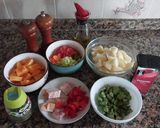 Foto del paso 1 de la receta: "Guiso de Octubre" con habas frescas🥔🫛🥕🍲