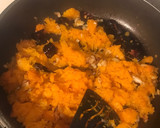 Foto del paso 4 de la receta: Calabaza asada con ajos y ñoras