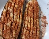 A picture of step 4 of Baingan Bhaja.