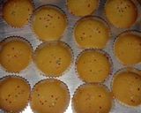Foto langkah ke 4 dari resep Bolu kering mini.