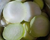 A picture of step 1 of White Kohlrabi.