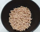 Foto langkah ke 1 dari resep Nuget akhir bulan ala anak kost.