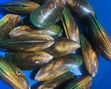 Foto langkah ke 1 dari resep Chilli Mussels Zhaboz Style.