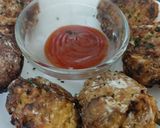 A picture of step 8 of My leftover Cabbage, Pork With Sweet Chilli & Apple patties 😘.