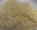 Foto langkah ke 4 dari resep Indomie Hack.