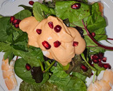 Foto del paso 4 de la receta: Ensalada de brotes con salsa rosa