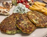 Cukkini tócsni, vagy fasírt recept fázis 10 fotója