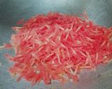 A picture of step 2 of Jaggery and carrot rice.