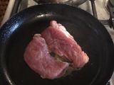 Cerdo condimentdo con Pimentón rojo y orégano