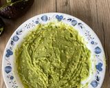 Une image de l'étape 1 de Verrine avocat Boursin®️ truite saumonée.