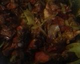 A picture of step 3 of Hasher mangso / duck meat.