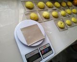 Foto langkah ke 3 dari resep Donat labu kuning lembut.