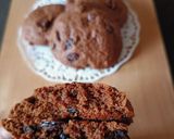 Foto langkah ke 4 dari resep Raisin chocolate soft cookies.
