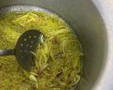 A picture of step 4 of Lauki ki sabzi.
