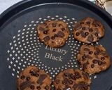 Foto langkah ke 4 dari resep Chocolate Chips Cookies.