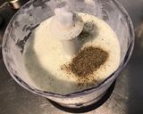 Une image de l'étape 4 de Sauce au fromage blanc, citrons et herbes aromatiques (pour salades).