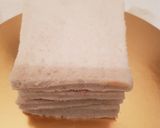 A picture of step 4 of Sandwich bread cake.