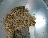 Foto langkah ke 5 dari resep 34. Ayam Suwir Cabai Hijau.