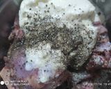 A picture of step 1 of Green Handi chicken.