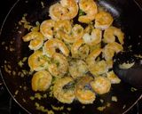 Foto del paso 4 de la receta: Camarones con salsa bechamel cremosos