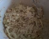 A picture of step 3 of Leek and Onion Pakora(with blackseeds).