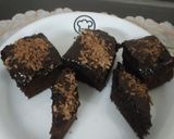 A picture of step 5 of Marques brownie.
