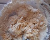 Foto del passaggio 2 della ricetta Lasagnetta di frappe al parmigiano con carciofi e gamberi