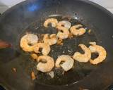 Stir fried asparagus with Prawns recipe step 2 photo