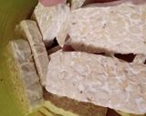 Foto langkah ke 3 dari resep Tempe goreng kering.